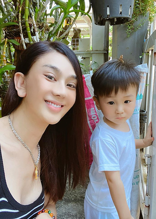 Lâm Khánh Chi mới đây cho biết, cô cần khoảng thời gian nghỉ ngơi suy nghĩ cho những việc đã qua.