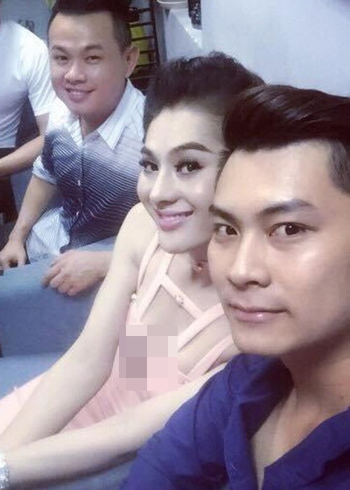 Khi biết tin nữ ca sĩ chuyển giới sắp lấy chồng, Kenny Khánh chúc phúc và mong cô mãi hạnh phúc.