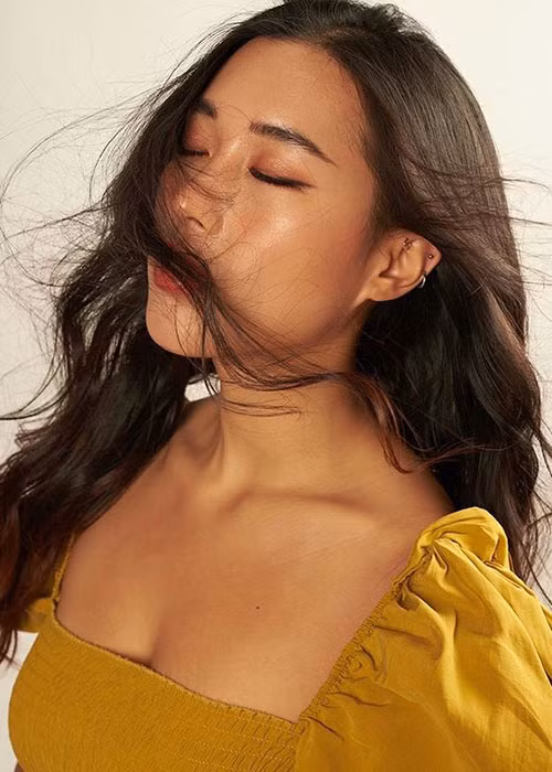 Cũng là bạn gái cũ của Huỳnh Anh, Y Vân xác nhận thông tin chia tay nam diễn viên vào tháng 3/2020 sau 2 năm hẹn hò.