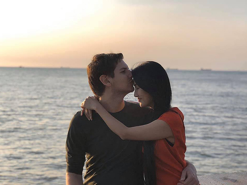 Trên trang cá nhân, Quỳnh Lam thường xuyên chia sẻ những khoảnh khắc ngọt ngào bên bạn trai.