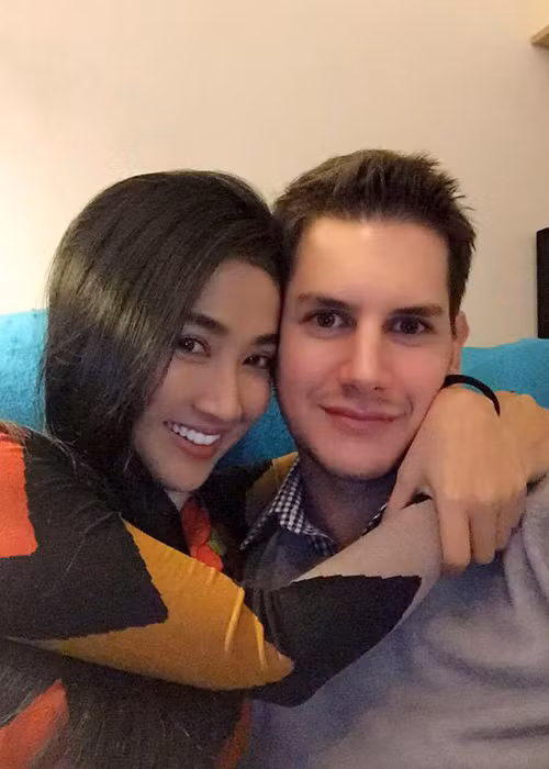 Quỳnh Lam cho biết, cô cũng chưa sẵn sàng có con bởi thấy mình còn thích bay nhảy, yêu tự do.