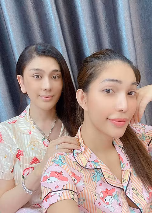 Fan tinh mắt phát hiện Lâm Khánh Chi vẫn đeo nhẫn cưới sau nghi vấn hôn nhân gặp trục trặc.