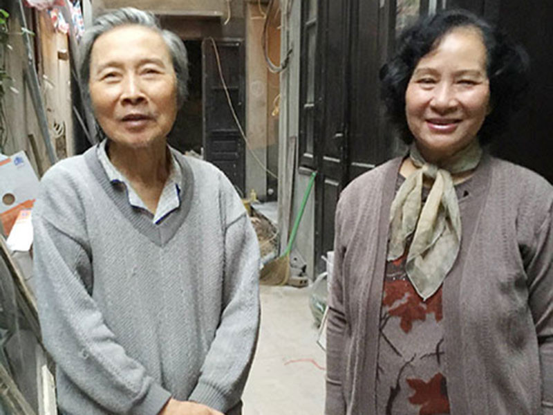 "Anh ấy rất hiền lành, chu đáo và chẳng ai có thể tốt như người đàn ông này nữa", bà nói.