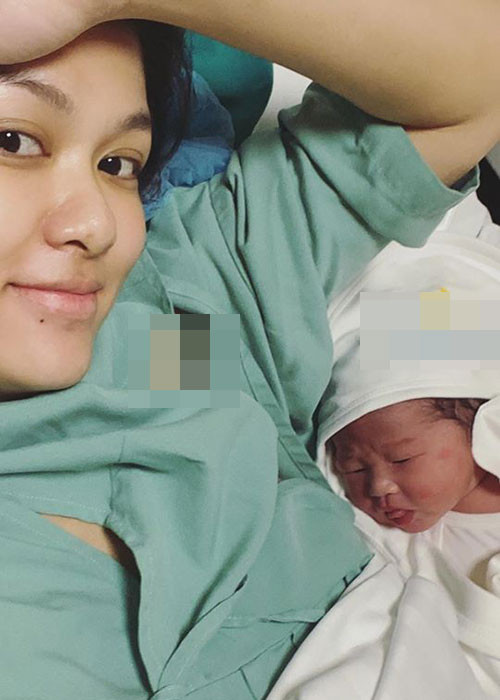 Oanh Yến đặt tên con mới sinh là Nguyễn Hồ Quang Nhật. Bé chào đời bằng phương pháp sinh mổ, nặng 3.7kg.