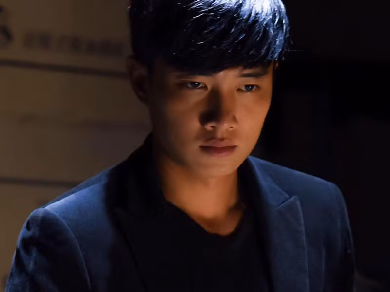 Trong cuộc phỏng vấn trên Vietnamnet năm 2019, nam diễn viên phim “Những ngày không quên” đã trải qua 4 mối tình và chuyện tình nào cũng tiếc nuối.