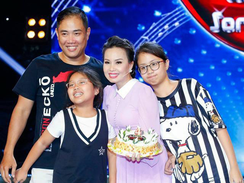 Nhạc sĩ Minh Vy từng chia sẻ, khi về sống chung, thi thoảng vợ chồng anh vẫn có những bất đồng quan điểm nhưng nam nhạc sĩ luôn biết cách dung hòa.