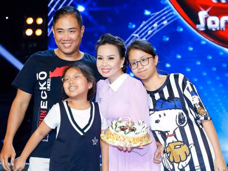 Nhạc sĩ Minh Vy từng chia sẻ, khi về sống chung, thi thoảng vợ chồng anh vẫn có những bất đồng quan điểm nhưng nam nhạc sĩ luôn biết cách dung hòa.