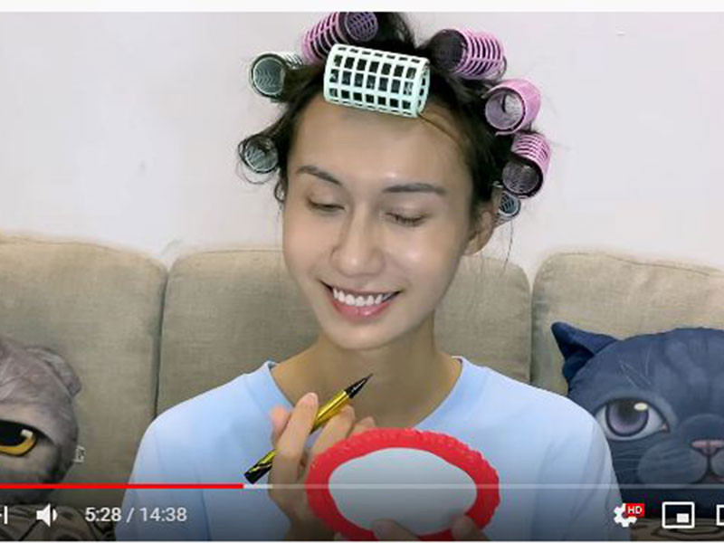 Kết quả lần đầu tiên trang điểm, làm tóc của Lynk Lee khiến nhiều khán giả bất ngờ.