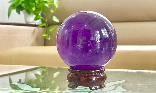 Vat phong thuy cho noi lam viec: Giup ban thang quan tien chuc