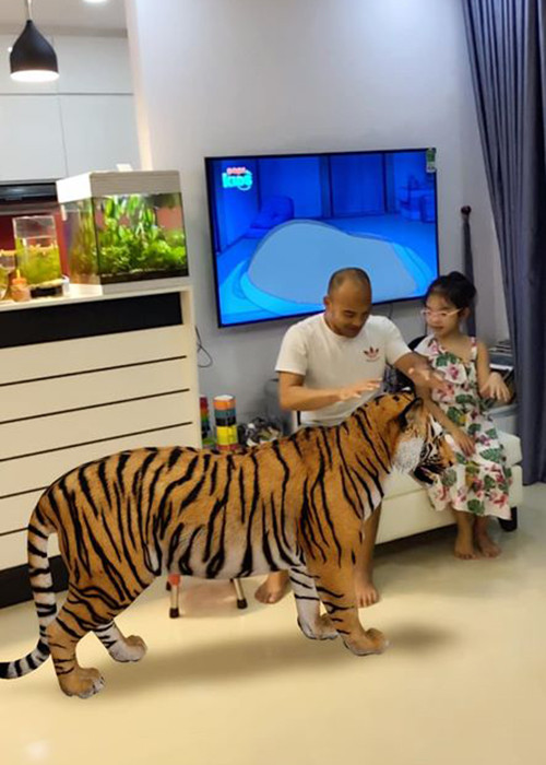 Ông xã của Xuân Lan rất chiều chuộng con gái riêng của vợ.