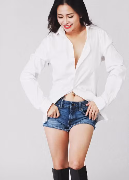 Đan Kim đang sống ở Mỹ cùng con gái sau khi hôn nhân tan vỡ.