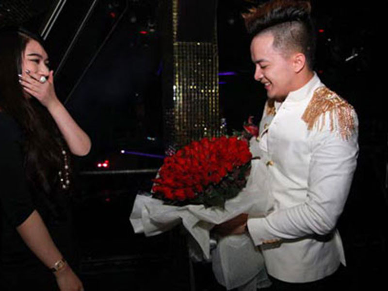 Đoàn Dạ Ly là fan của Cao Thái Sơn. Năm 2018, cô qua đời vì bệnh ung thư. Khi nghe tin về Dạ Ly, Cao Thái Sơn cảm thấy rất buồn và đã đến viếng người hâm mộ.