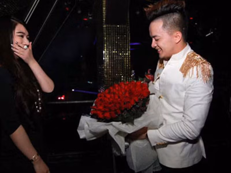 Đoàn Dạ Ly là fan của Cao Thái Sơn. Năm 2018, cô qua đời vì bệnh ung thư. Khi nghe tin về Dạ Ly, Cao Thái Sơn cảm thấy rất buồn và đã đến viếng người hâm mộ.