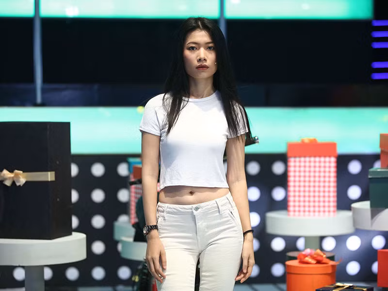 Không chỉ phát ngôn gây sốc, Trà My còn tuyên bố không muốn tiếp tục hoạt động trong giới showbiz.