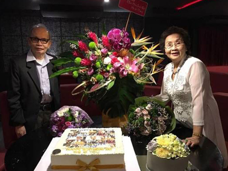 Cuộc hôn nhân của bố mẹ Hoài Linh khiến nhiều người ngưỡng mộ.