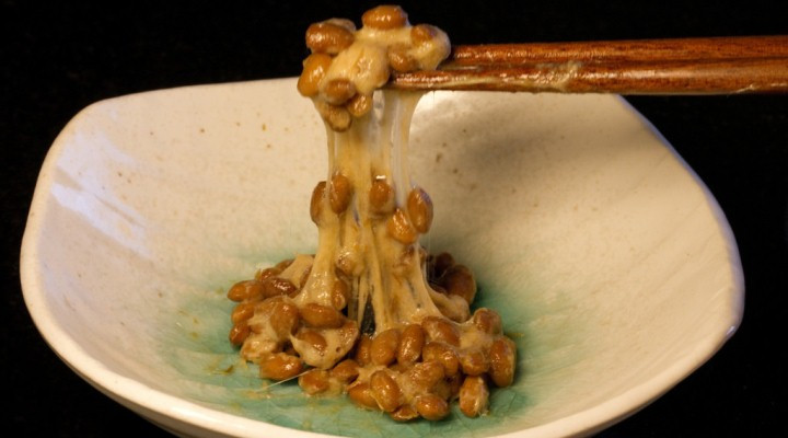 Đậu nành lên men Natto là một trong những món ăn truyền thống của Nhật