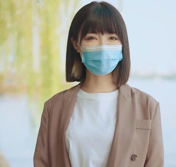 Tuy nhiên, khi người đẹp Hàng Châu lộ diện, dư luận lại xôn xao theo cách khác.