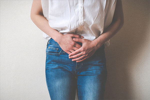 Cảm thấy không ổn, dì Li đến viện khám và được bác sĩ kê uống một số loại thuốc mãn kinh để điều chỉnh tâm trạng. Theo bác sĩ, mãn kinh là hoạt động sinh lý bình thường của phụ nữ, thường đi kèm với hội chứng mãn kinh.