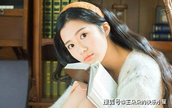 Một mối quan hệ bền chặt cần có sự bồi đắp, yêu thương từ hai phía. Đáng tiếc là tình yêu không phải lúc nào cũng dài lâu. Theo thời gian, nhiều người không còn mặn mà với đối phương, thậm chí thay lòng đổi dạ. Dù không nói ra song một khi thay đổi, nam giới sẽ “lộ diện” bởi hành động của mình.