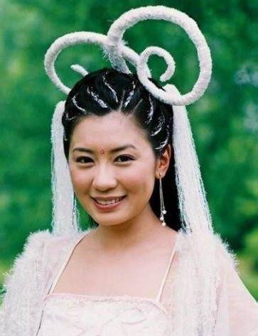 Sừng của em còn non lắm!