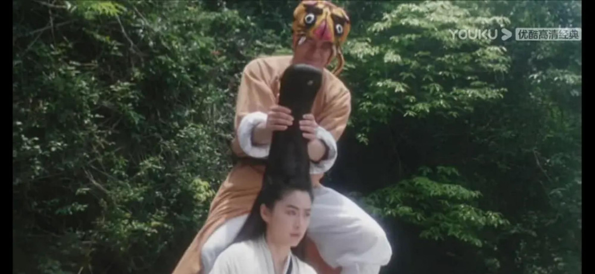 Còn đây là mốt "chết đuối vớ được cọc"