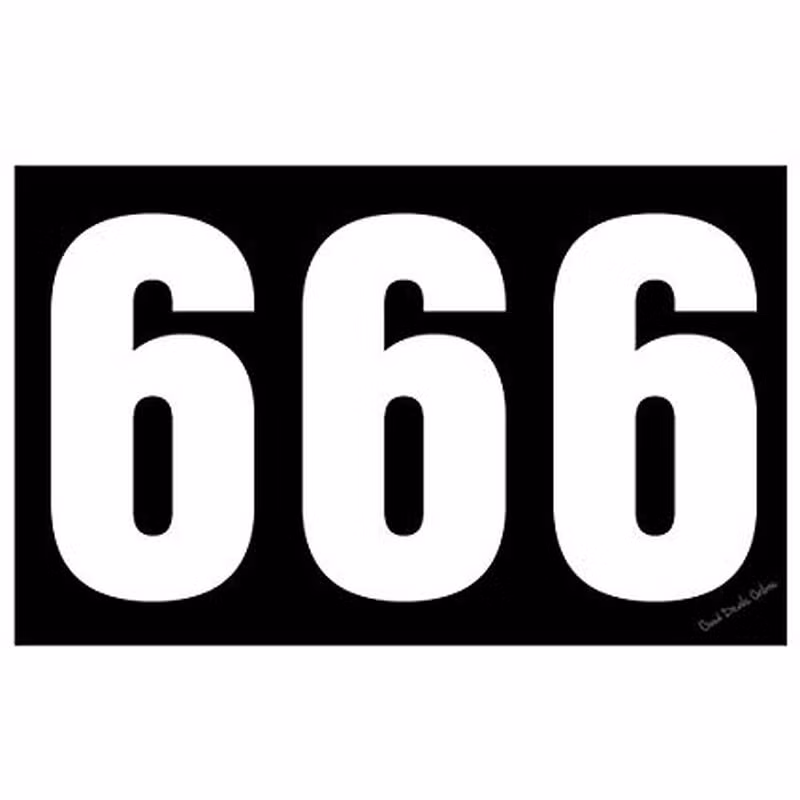 Một truyền thuyết cổ xưa kể rằng, nếu đem cộng 3 con số 6 của số 666 sẽ ra kết quả là 18. Con số này tượng trưng cho 18 trinh nữ hay còn được gọi là những thiên thần đồng trinh được dâng lên trong những lễ tế quỷ Sa-tăng.