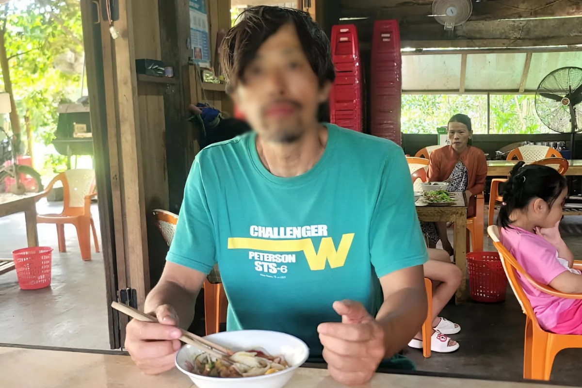 Du khách Hàn Quốc bị lạc, tìm được người thân nhờ chiếc móc khóa xe - Hình 3 Du khach Han Quoc bi lac, tim duoc nguoi than nho chiec moc khoa xe-Hinh-3