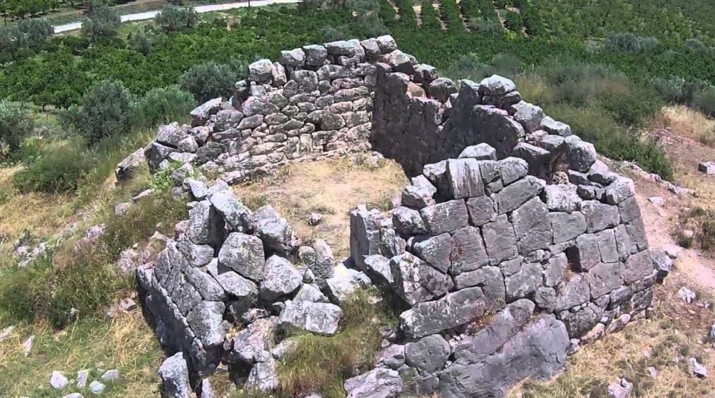 Các chuyên gia đã sử dụng phương pháp hiện đại để xác định niên đại của kim tự tháp Hellinikon.