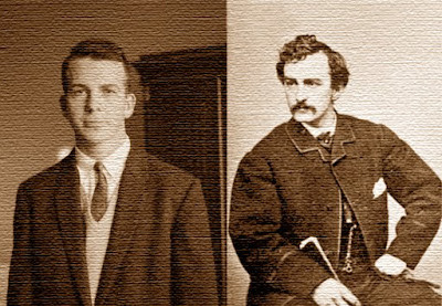 Trùng hợp hơn nữa là Booth (phải ảnh) và Oswald (trái ảnh) đều là người miền Nam nước Mỹ và theo chủ nghĩa cực đoan. Cả hai đều bị giết chết trước khi đưa ra xét xử.