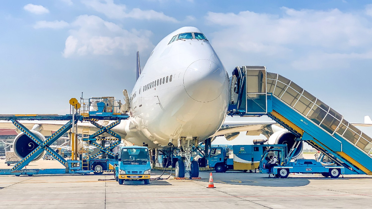 Cổ đông Dịch vụ Hàng hóa Nội Bài nhận cổ tức tỷ lệ 50% Co dong Dich vu Hang hoa Noi Bai nhan co tuc ty le 50%