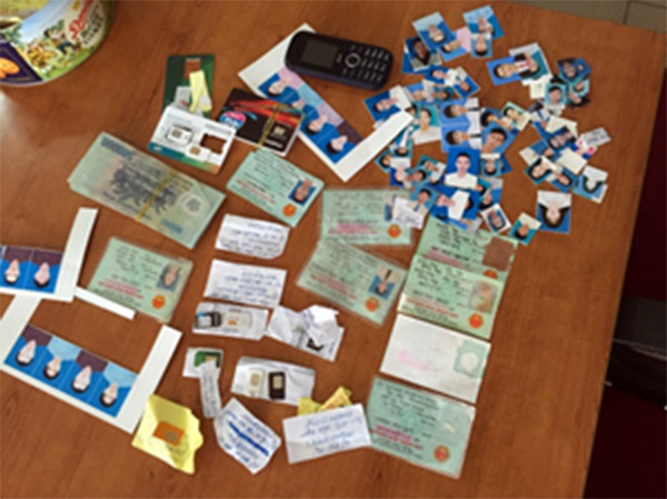 Tang vật trong một vụ án làm giả giấy tờ tài liệu của cơ quan nhà nước