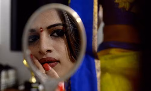 Hãi hùng câu chuyện hiếp dâm người chuyển giới ởi Ấn Độ ảnh 2