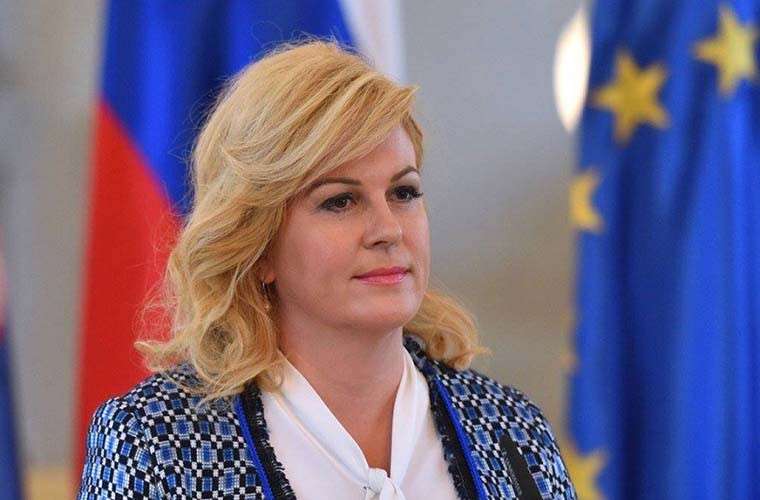 Từ năm 1997, bà bắt đầu làm việc tại Đại sứ quán Croatia ở Canada. Từ 1998-2003, bà trở thành ủy viên hội đồng của Bộ Ngoại giao Croatia. Ảnh: Văn phòng Tổng thống.