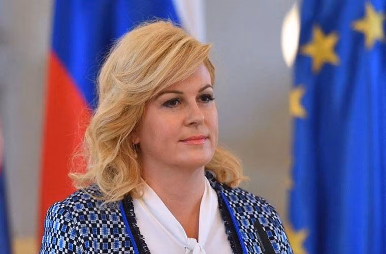 Than phuc su nghiep cua Tong thong Croatia xinh dep-Hinh-9