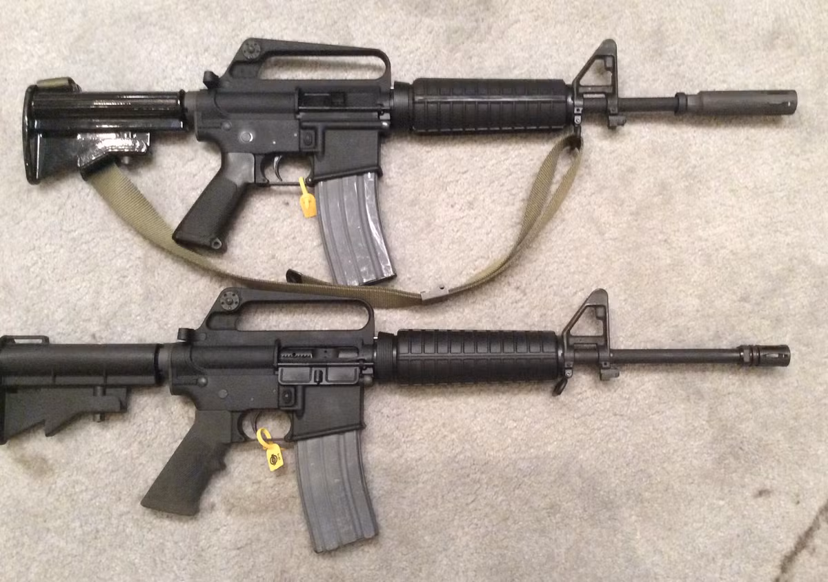 Mục tiêu trang bị súng trường GAU-5A cho các phi công chiến đấu là để giúp họ tự vệ tốt hơn, nâng cao khả năng sống sóng trong trường hợp phi cơ bị bắn hạ hoặc rơi xuống lãnh thổ của kẻ địch. Ảnh: Soldiersystems.net.