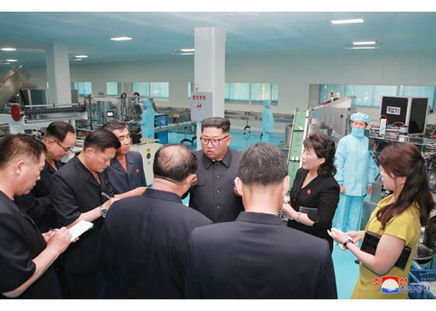 Nhà máy được thành lập vào năm 1949, là cơ sở sản xuất hóa mỹ phẩm quy mô lớn đầu tiên của Triều Tiên. Ảnh: Rodong Sinmun