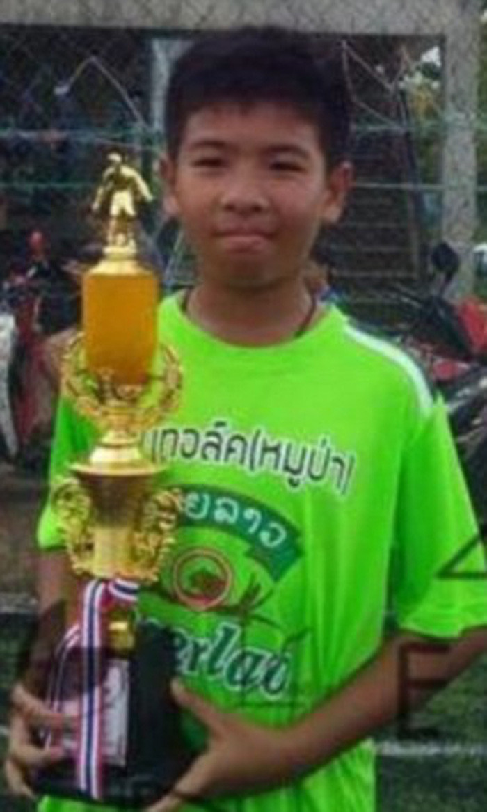 Thủ thành Ekkarat Wongsookchan (14 tuổi) - Ảnh: Mail Online