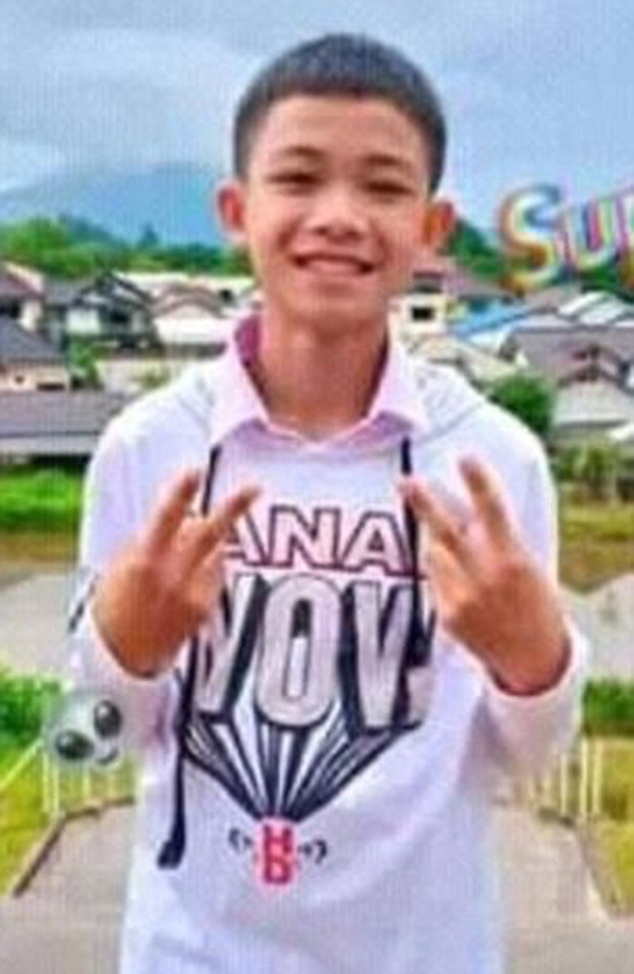 Đội trưởng Duangpetch Promthep (13 tuổi) của đội Wild Boar FC - Ảnh: Mail Online