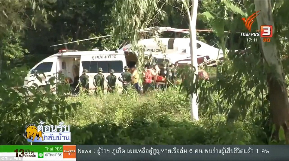 Cuộc giải cứu đã diễn ra thành công nhưng phải tạm dừng tối 9/7 vì lực lượng cứu hộ cần thời gian cho lượng oxy được khôi phục lại mức bình thường cũng như đặt các bình dưỡng khí dọc lối đi trong hang động. Ảnh: Daily Mail.