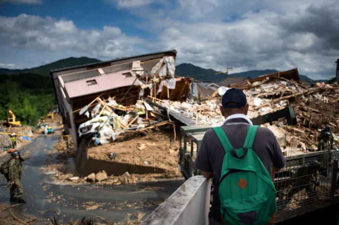 Một ngôi nhà gần như bị phá hủy hoàn toàn tại khu vực bị ảnh hưởng do mưa bão ở Kumano, tỉnh Hiroshima. Ảnh: Getty. Một ngôi nhà gần như bị phá hủy hoàn toàn tại khu vực bị ảnh hưởng do mưa bão ở Kumano, tỉnh Hiroshima. Ảnh: Getty.