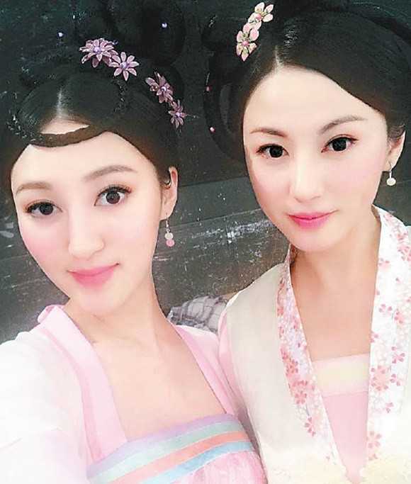 Hà Diễm Quyên trong phim Thâm cung kế.