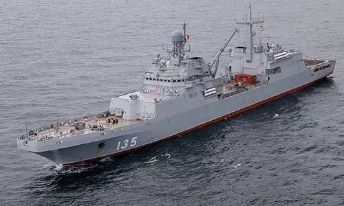 Theo hãng thông tấn TASS, hơn 40 tàu chiến Nga cùng 25 máy bay và trực thăng dự kiến sẽ tham gia buổi lễ diễu hành Ngày Hải quân Nga vào ngày 29/7 tới. Ảnh: Tàu đổ bộ tấn công cỡ lớn Ivan Gren. Ảnh: TASS.