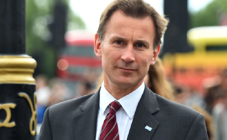 Ông Jeremy Hunt sinh ngày 1/11/1966 tại Kennington, là con trai cả của Admiral Sir Nicholas Hunt - khi đó là một chỉ huy trong Hải quân Hoàng gia Anh. Ảnh: Telegraph.