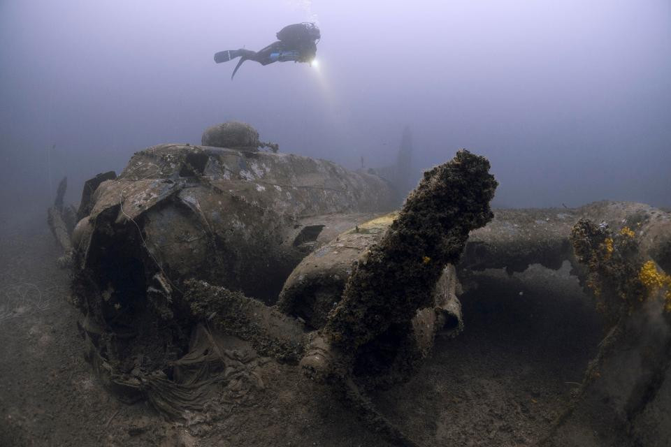 Hoạt động tìm kiếm thi thể của phi công Earnest đã được tiến hành sau khi chiến tranh kết thúc nhưng không có kết quả. Gia đình của Ernest khi đó chỉ được thông báo rằng phi công này đã thiệt mạng dưới biển.