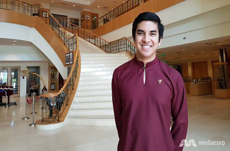 Năm 2017, ông Syed Saddiq đã từ chối học bổng của trường Đại học Oxford (Anh) để tiếp tục theo đuổi sự nghiệp chính trị. Ảnh: CNA