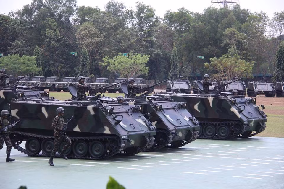 Theo đó để nâng cao nâng lực chiến đấu cho Lục quân lẫn Thủy quân Lục chiến, Quân đội Philippines đã thực hiện chương trình nâng cấp toàn diện cho dòng thiếp giáp M113 của nước này, cho phép chúng tác chiến hiệu quả hơn trong môi trường chiến tranh hiện đại. Nguồn ảnh: Quân đội Philippines.