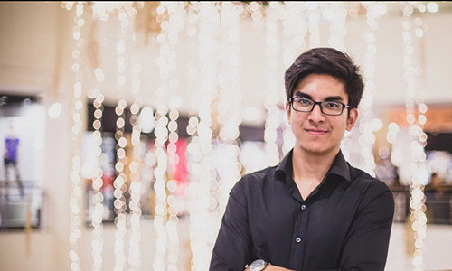 Bo truong o Malaysia 25 tuoi, dien trai nhu hotboy