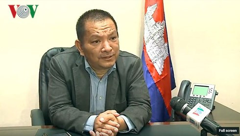 Ông Chhim Phalvorun, Cố vấn cấp cao Thủ tướng Hun Sen, Phó chánh văn phòng Luật của Văn phòng Chính phủ, Giám đốc Học viện giáo dục công dân.