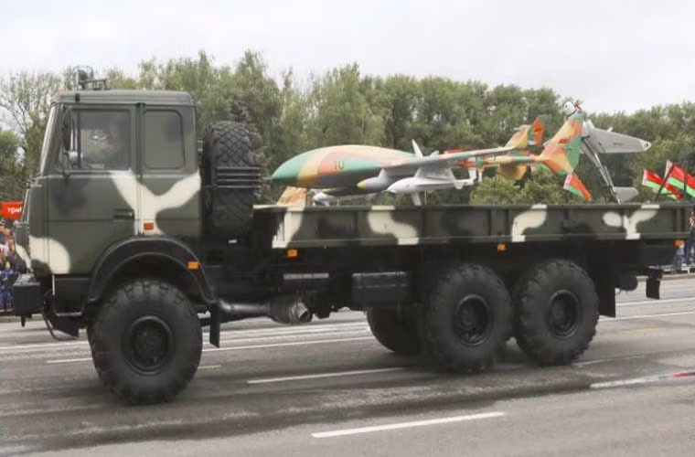 Được biết, cả Burevestnik-MB và Buse-10 đều do Trung tâm Khoa học-Sản xuất hệ thống không người lái đa năng (NPTs MBK) của Viện Khoa học Belarus (NANB) phát triển. Ảnh: Janes.