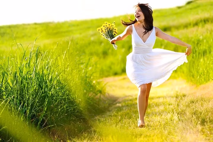 Độc thân hay lập gia đình không phải câu trả lời đúng sai mà là cách sống bạn lựa chọn. Điều quan trọng nhất là bạn cảm thấy hạnh phúc với quyết định của mình.